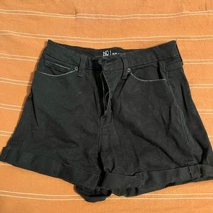 Black US Size 7 shorts. No Boundaries. 98% Cotton